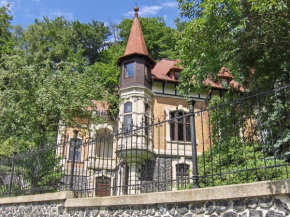 Romantic Chateau Krasna Lipa